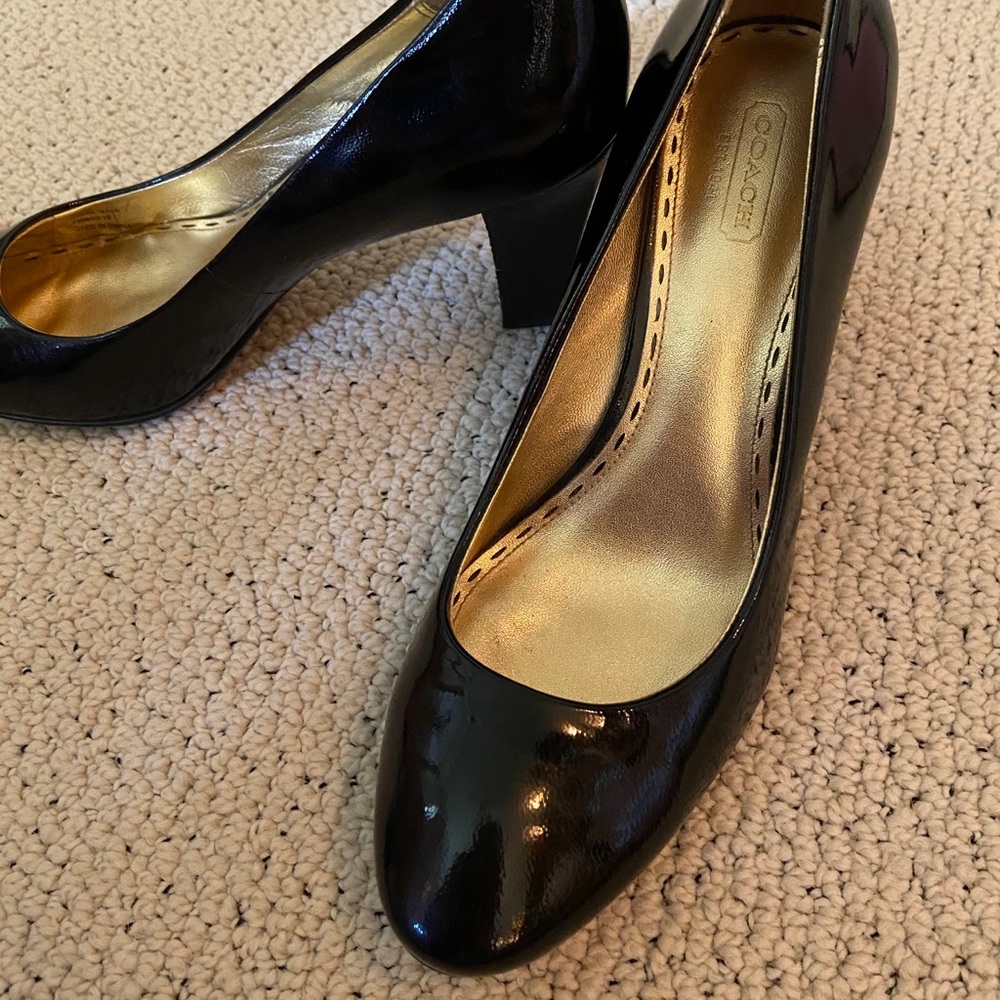 Coach 3” black patent leather pumps